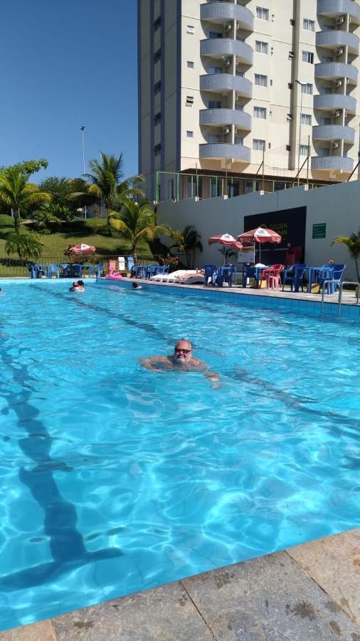 Hotel Golden Dolphin Resort - Flat No Decimo Andar Quarto Com Varanda Калдас-Новас Экстерьер фото